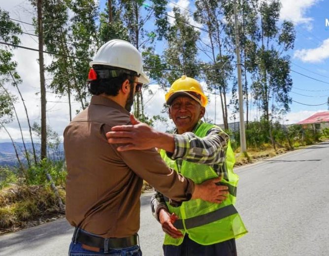 🚧 Nabón sigue avanzando con obras que transforman.